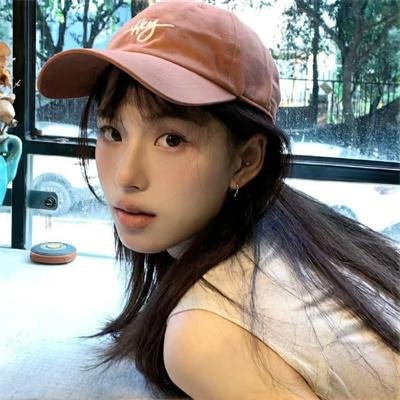剩男圣女嗨起来 封面