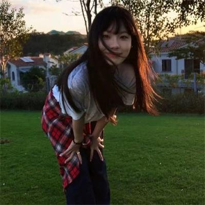 女仆 封面